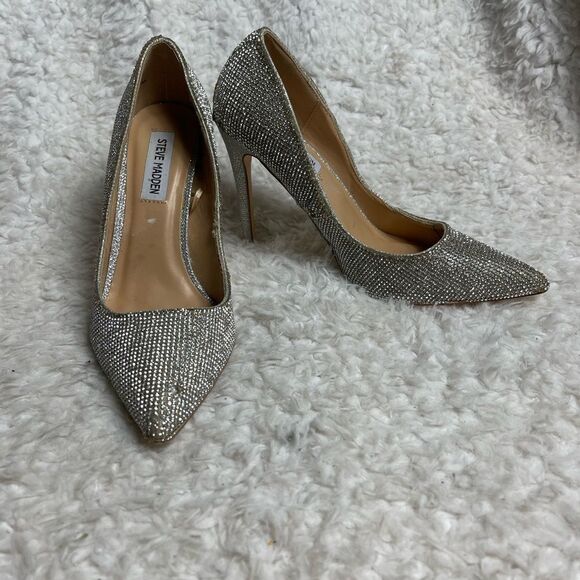 Steve Madden Alary Rhinestone slip on heels pointed toe size 7.5M - Picture 4 of 12